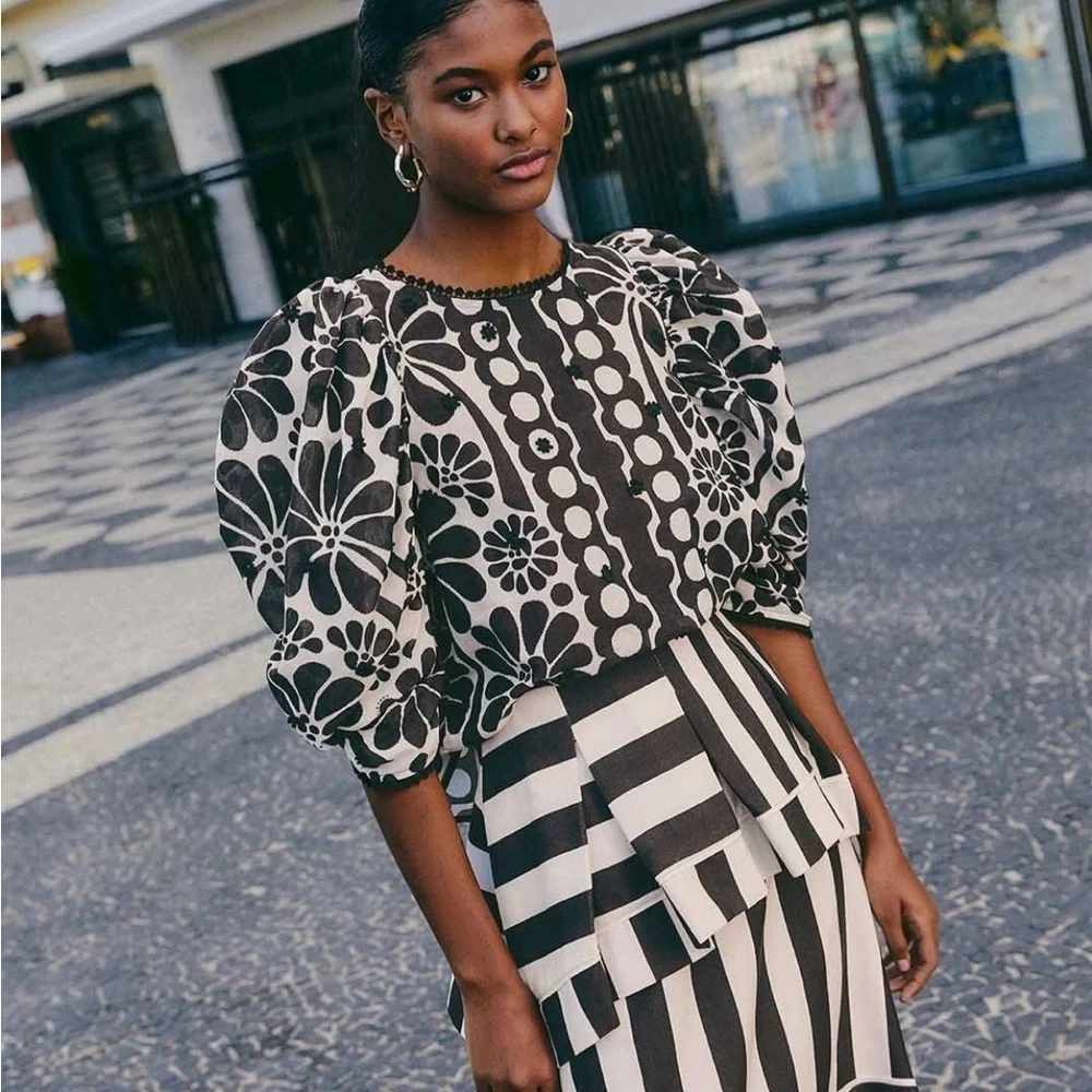NWT Farm Rio Palermo Anthropology Black & White Floral Puff-Sleeve Women's Top